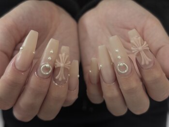 アンノウン 久屋大通店(Unknown.)の写真/長さや爪の形にお悩みの方お気軽にご相談ください♪フルチップでの長さだしで強度◎