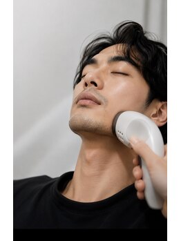 アンブル(ambre)の写真/【目元/顔周りを】速攻性を実感♪初めての方も丁寧にカウンセリング◎清潔感UP★シゴデキモテ男の新常識！