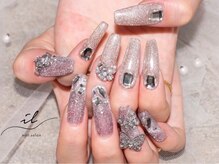 イル 神戸店/フラッシュ×ビジューネイル