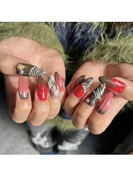 リノン(Linon)/チョコレートネイル