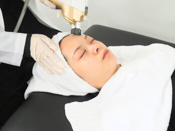 ヌナ(NOONA)の写真/余計な成分を含まない国産で鮮度のよいスーパーフレッシュプラセンタを使用し肌を根本改善♪