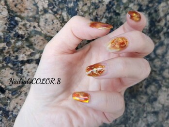 ネイルサロン カラーエイト(Nailsalon COLOR.8)の写真/お仕事OKのシンプル系からトレンド系までデザイン多数♪ネイル初心者にもおすすめ!周りと差がつくアート◎