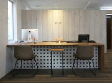 ブリス 鎌倉(BLISS)の雰囲気（美容室併設で、ヘアも目元も一度で整う）