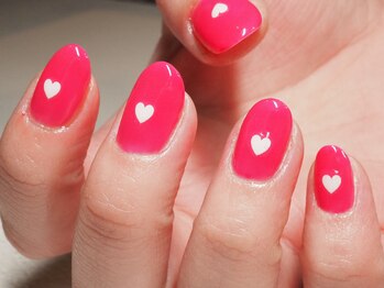 ビューティトリップ(Beauty TRIP)/ハートが大人可愛いワンカラー