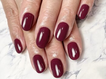 ヘアーアンドネイル ルシア(Hair&Nail Lucia)/小豆色ワンカラーネイル!