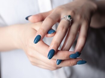 ラウン Nail salon Rounの写真/【年齢サイン集中ハンドケア】手のシミしわ改善！本格ハンドエステで若々しい印象の手元へ。