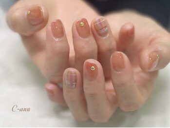 シーアン(C-ann)の写真/《持ち込みデザインOK》主役級のネイルで煌めく指先に＊イベントやシーンに合わせたカラー×デザインが◎