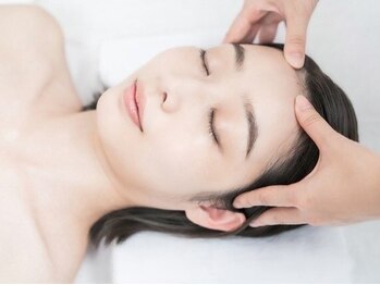 スーフラワー(SOO-flower)の写真/《優しい圧×剥がす手技》20工程以上オリジナル手技で根本から解き放つ!目元パッチリ&顔たるみも徹底予防