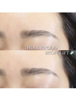 デイドットシブヤ(de.shibuya)/ハリウッドブロウリフト