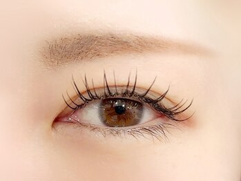 アメイジングヘアー 千歳店(AMAZING HAIR)の写真/話題の新技法エクパ【LEDエクステ＋ラッシュリフト】エクステをつけても下がる、物足りない等のお悩みに◎