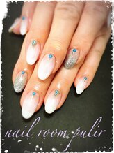 ネイルルーム プリル(Nail Room pulir)/