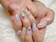 ルブリー(roovely)/ミックスグラデネイル