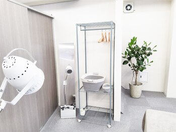 なか鍼灸マッサージ院/施術室でお着替えいただけます