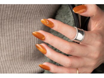 ヴァンネイル(VINGT NAIL nail&eye beauty)/2回目からはフィルイン付替。