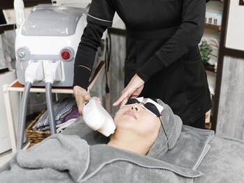 トータルサロン Jの写真/当サロンは[まつげパーマ/フェイシャル/痩身/よもぎ蒸し/コラーゲンマシン]など多数のメニューをご用意♪