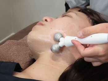 イズム まつもと店(izm)/小顔 スリムカッター使用