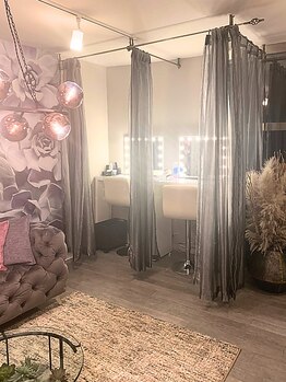 ノーブルノアール(Noble noir)/メイクスペース