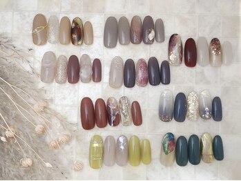 ネイルサロン メルナチュール 天神大名(Mere Nature)の写真/デザイン50種類以上♪シンプル定額/premiumシンプル！カラー変更OK◎シンプルでも自慢したくなる指先に♪