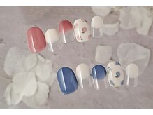 ネイルサロンプリッシュ 横浜店(prish)/5000円　塗りかけ　花アート