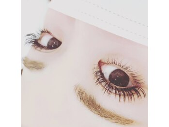 レイネイル アンド レイアイ 長嶺店(RAY NAIL & ray eye)/ボリュームラッシュ+下まつげ