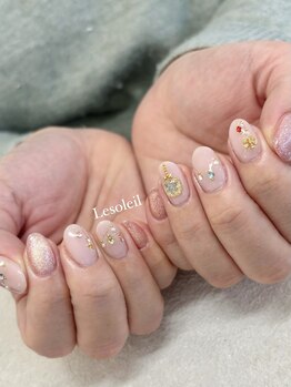 ル ソレイユ(Le soleil)/オーナメントネイル byあやか