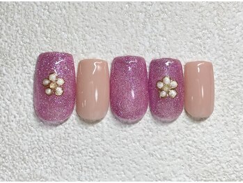 サビーハネイル(Sabiiha nail)/フラワーモチーフネイル