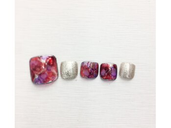 プライズアイリス アイラッシュ 池袋東口店(prize Iris eyelash)/〔フット〕ブリーディングネイル