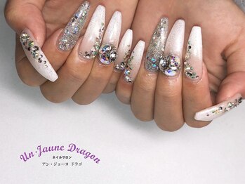 アン ジョーヌドラゴ/【ロングネイル】グラデーション