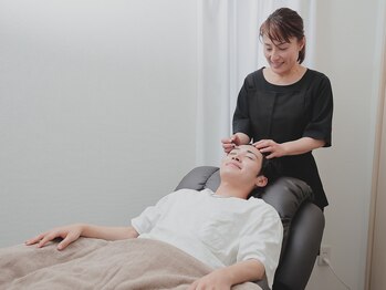 ビー(b.)/眉毛ケアに困ったら是非当店に!