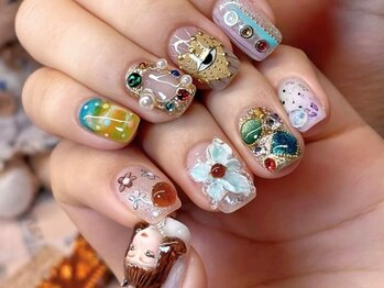 フィレシアートネイル(Pholeisi Art Nail)の写真/【可愛い系のデザインで見る度に気分が上がる爪先に♪】ハイセンスなスタッフがトレンドデザインをご提案◎