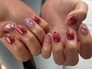 リルム(Relum)/キラキラデザインネイル！