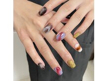 リリスネイル(l'iris nail)の雰囲気（カラーも豊富にご用意しています！）