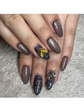 リリフリー(riri Free)/ハロウィンネイル