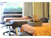 スーパーりらくの雰囲気（清潔感のある店内。落ち着いた雰囲気でリピーター多数）