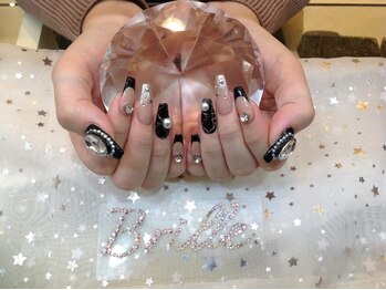 エスフィーネイルサロン ブリーユ(Esfy nailsalon Brille)/黒フレンチ