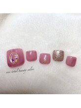 ビビ(ViVi)/上品で大人可愛いお花ネイル☆