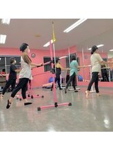 ビビット(Vivid)/大人のバレエレッスン風景