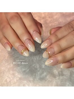 リッシュ ドゥ(RICHE deux)/ホワイトグラデーション
