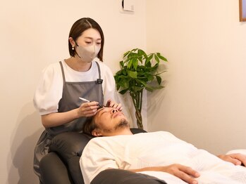 シエスタ(siesta)の写真/エリア希少！メンズアイブロウ＆酸素ボックスサロンがOpen♪《できる男の新常識》忙しいビジネスマンに◎