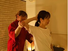 仕上げのストレッチ【マッサージ・オイル・もみほぐし・整体・ストレッチ・骨盤矯正・姿勢改善・自律神経】