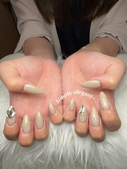 エイティピカル(Atypical)/Simple elegant