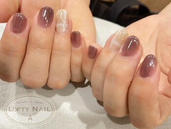 ロフティーネイル 駒川店(Lofty Nail)/大人かわいいチェックネイル