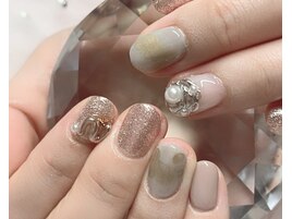 ショートでも存在感☆