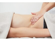 シャ ノワール(Chat noir)/リンパドレナージュ