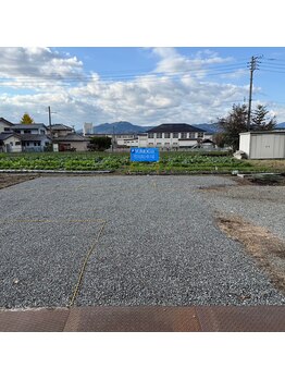 ヨモギー 富士宮店(YOMOGii)/広々無料駐車場4台あり