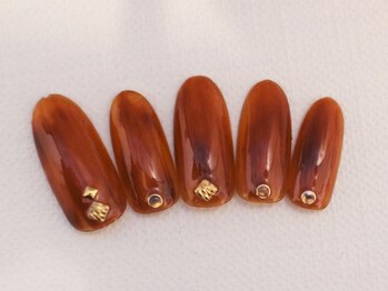 ネイルサロン あかねいろ/秋冬大人シンプル　ハンド