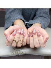 ユリナリタ(YuRi Narita)/