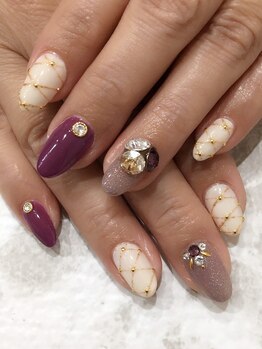 レディグリッター(Lady glitter)/ストーン×ゴールドライン