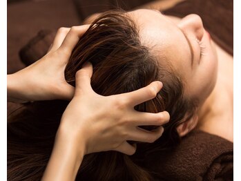 ラクシア(RAKUSIA)/ドライヘッドスパ