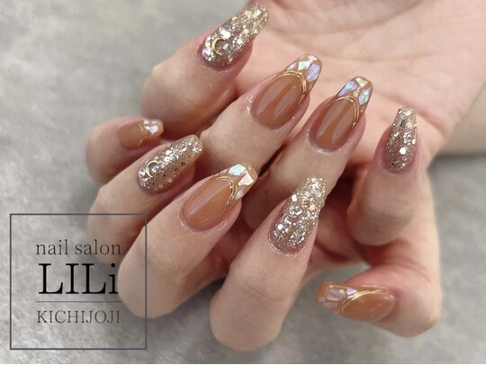 2025年冬トレンド】ネイルアートのネイルデザイン集(ハンド  